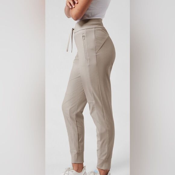 Athleta Headlands Hybrid Trek Jogger (6) - Picture 3 of 7